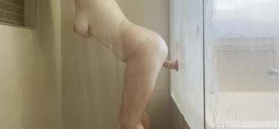 Always take a friend in the shower 🙊