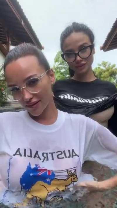 We look so sexy when we wear glasses