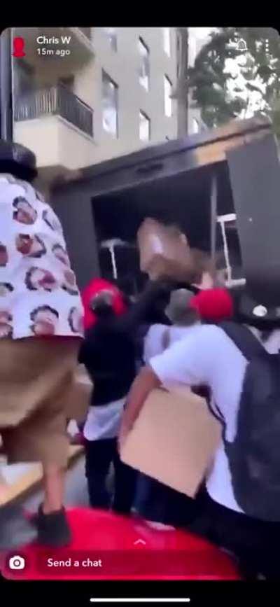 Protestors steal packages from UPS car in San Jose