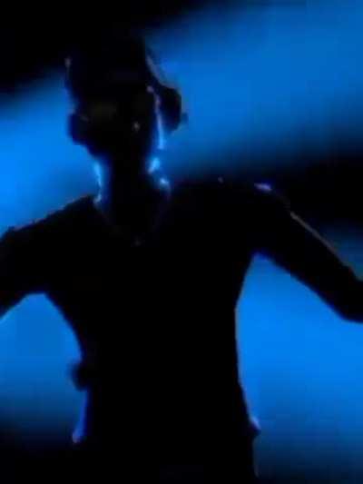 Gentlemen, I have 27.89 dollars on steam, wat buy