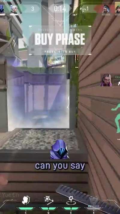 Having A Fun Time In Team Chat With Yoru's Voice!