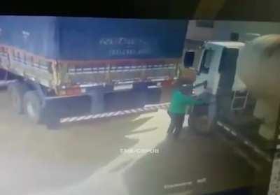 Crushed between truck door