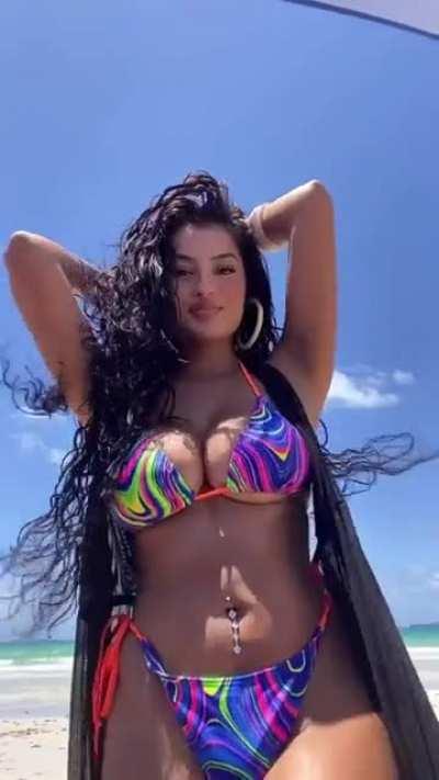 lucero (@imlucerorios)