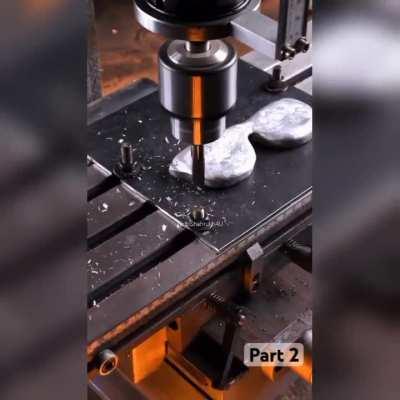 (re-upload) How to convert a Mercedes Benz hood ornament into aluminum glasses