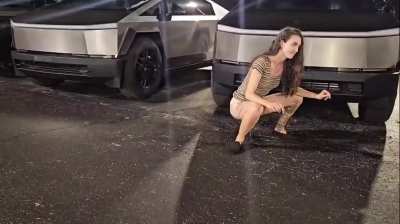 The only thing cybertrucks are good for.. 💛