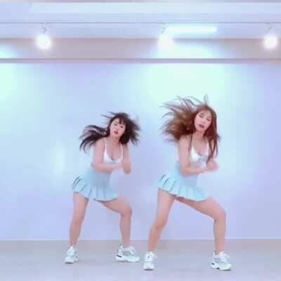 Ari with the sly boob rub