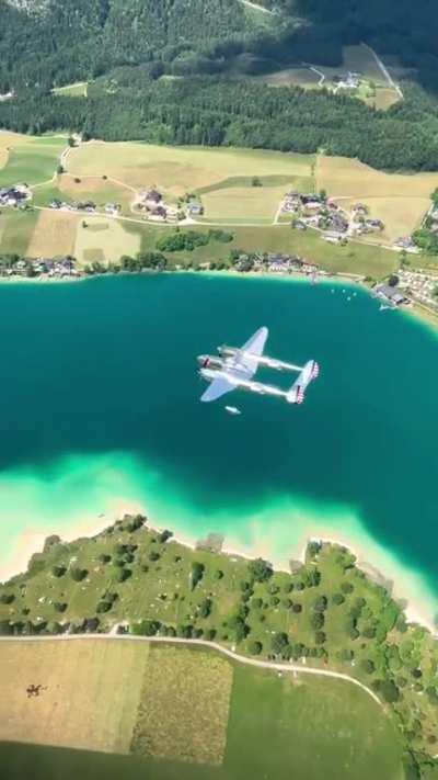 Preserved Lockheed P-38 Lightning in flight. Not many chances to see this beauty in the air.