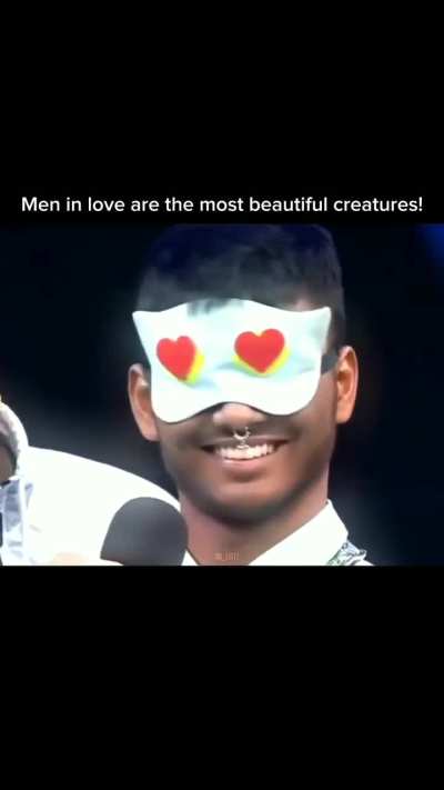 Men in love are most beautiful creatures 💓