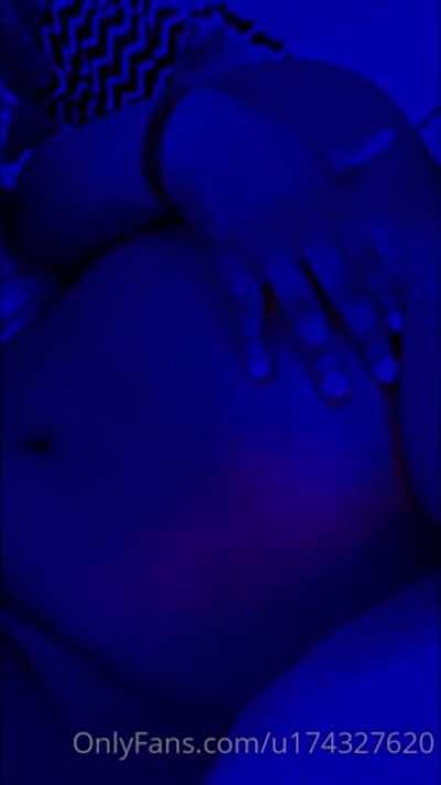 Her boobs are HUUUGGEEE 🥵