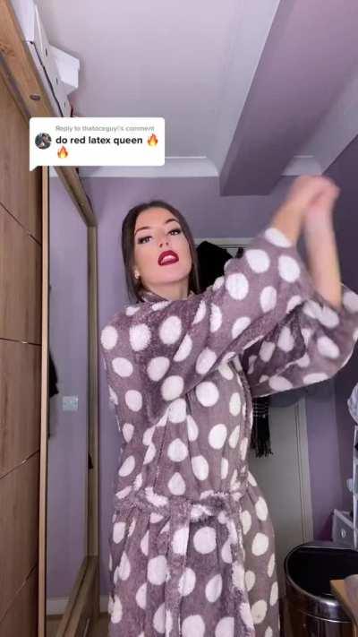 129 - Sexy Red Latex