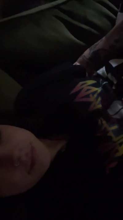 here to fix your monday blues this morning 