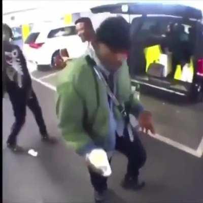 Good morning fellas hope you have a good day let's get this bread