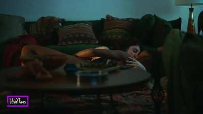 Manoela Aliperti (27) & Tamirys O'Hanna (29) - 