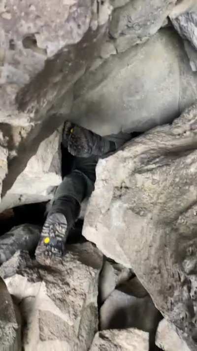 Got stuck in a cave, struggling to get down
