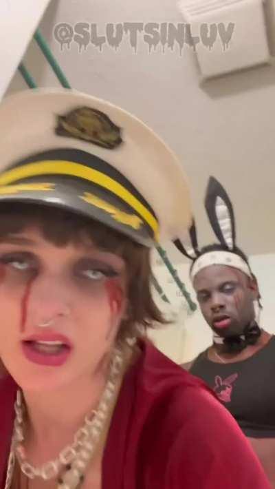 had to steal my bunny away from from the halloween party so i could be railed in our friend’s bathroom 😈💃🏻