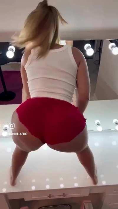 @latto777 moving like water 