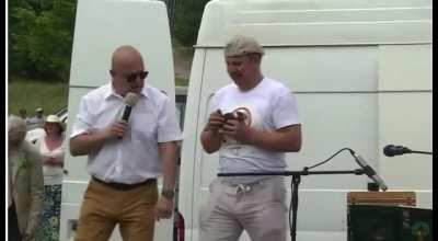 Žmogus su ragu (aka Rago meistras) budina Tautą!