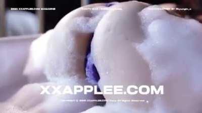 Xxapple_e photobooks site release