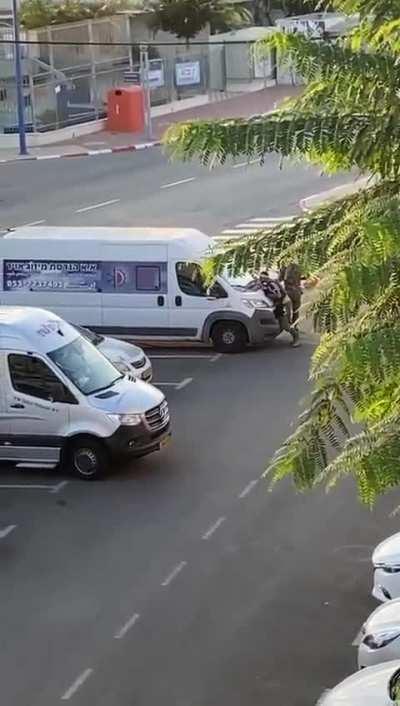 Footage of HAMAS fighters engaging with the IDF in Sderot, Israel