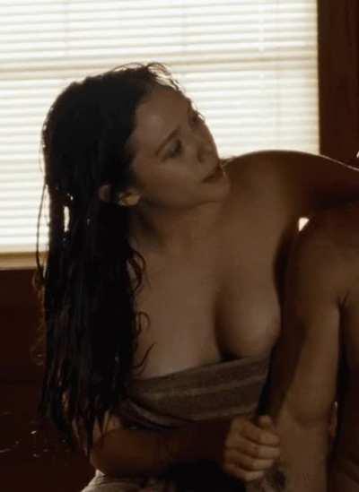 Revealing her Gorgeous Tits