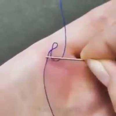 How to thread a needle