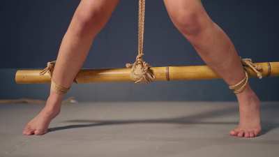 Training of Lola with tight ropes and bamboo