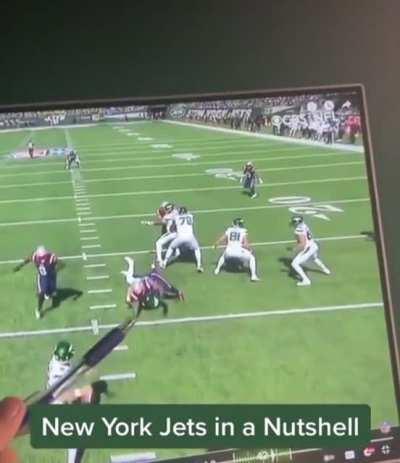 You Know You Suck When A Kid Starts Roasting Your Offence