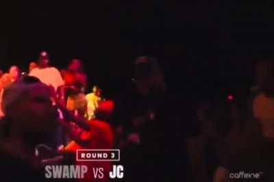 lmao Shoutout to JC but bro did him dirty with this push 😅