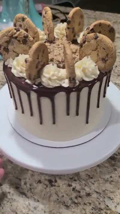 Milk and cookies cake!