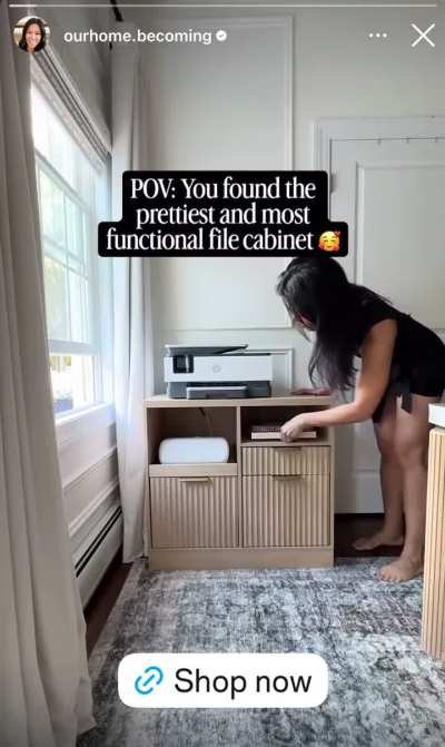 Cute asian toes in this ad!