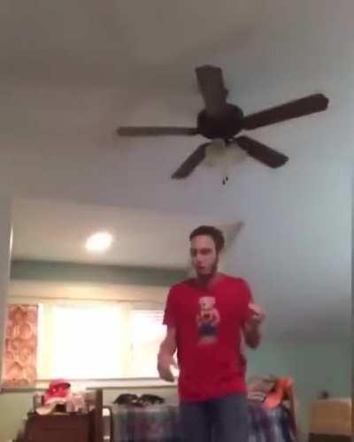 Smh mom just doesn't understand ð¤