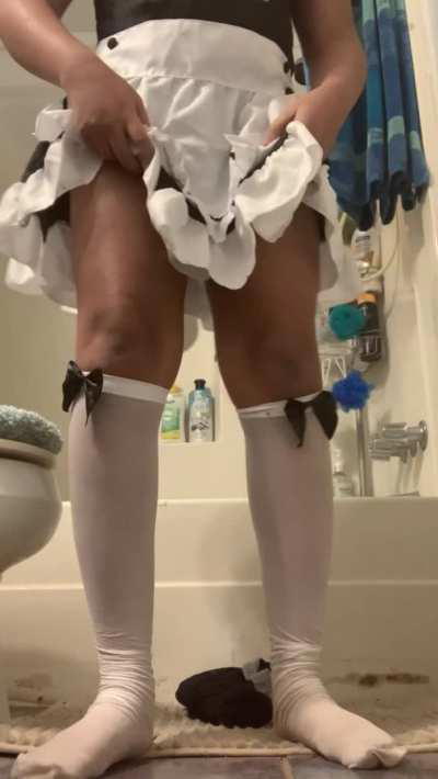 I finally got a maid outfit~ Anyone wanna breed me?