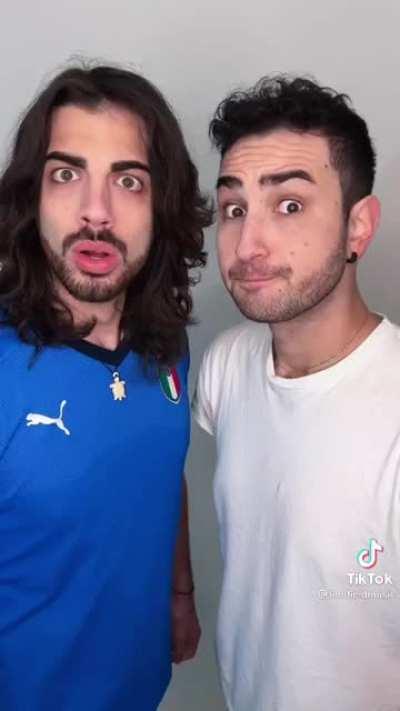 not sure if I should mark this nsfw but just in case-