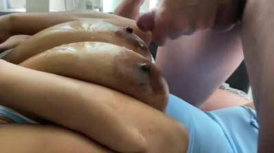 [reddit] I don't think it is the dicks and cum that make this hot! I only jerk for the boobs!