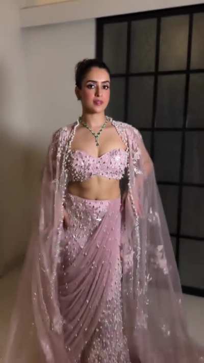 Sanya Malhotra for Manish Malhotra Diwali Party styled by Manisha Melwani