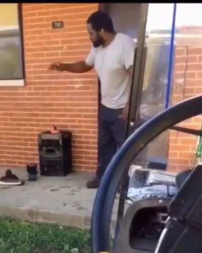 brawl ends with clean knockout