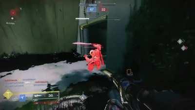 Unfortunate Timing (original clip by u/DoBeVibinq)