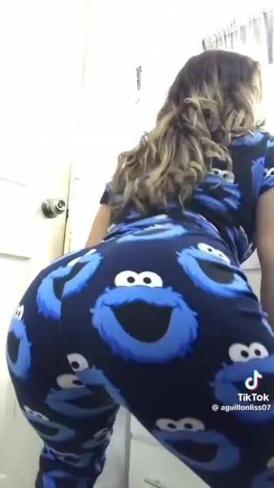Big booty @aguillonliss07