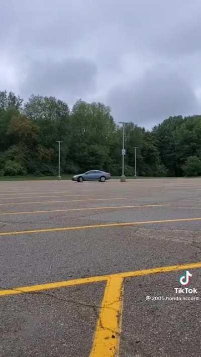 Car handles good, Accord-ing to Honda