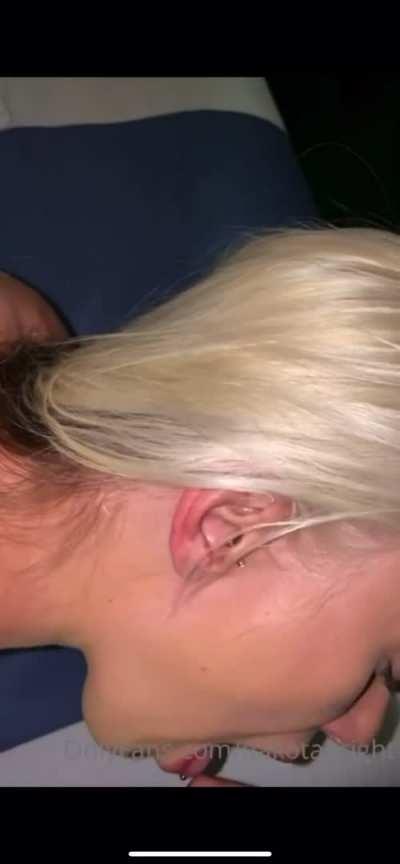 Dakota Bright’s biggest mega folder📁, All of her onlyfans videos and photos. I can send more previews if needed. DM me to get it 💦😋