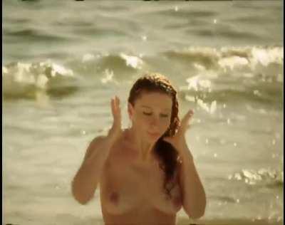 Lola Naymark - Beautiful plot in 'Ariane' s Thread'