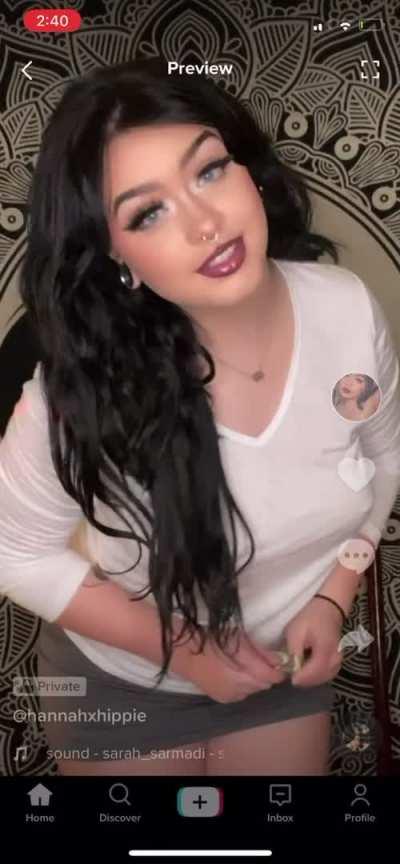 Wait for the pussy flash