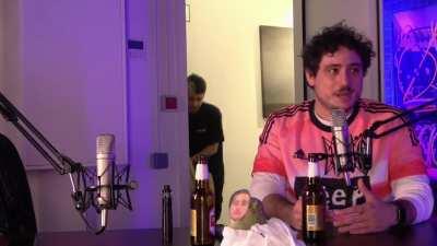 Yo, interneto resumido en 22 segundos