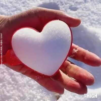 Who doesn't love heart shaped snowballs?