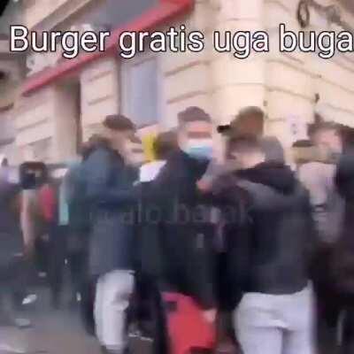 Mai bine o chiflă in burtă decât o ștampilă pe buletin