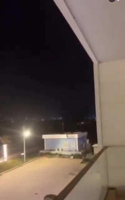 BREAKING: Ballistic missile strikes on US airbase in northern Iraq, near Erbil moments ago