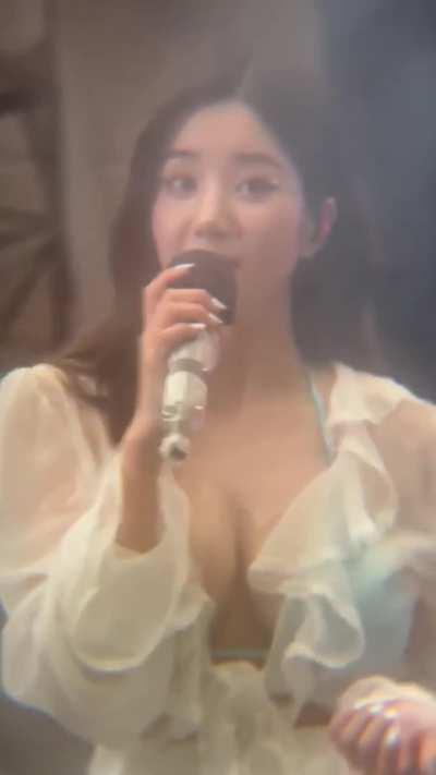 Kwon Eunbi waterbomb japan