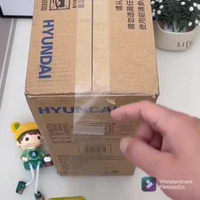 Cutting tape without tool