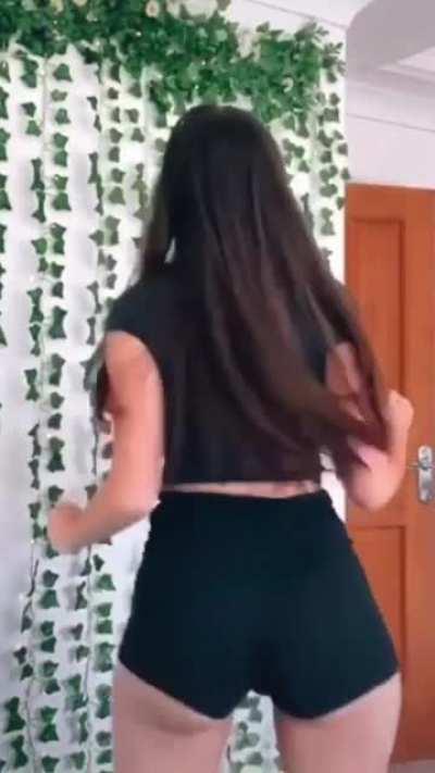 Katlynngould 🍑 AssCheeks Clappin’