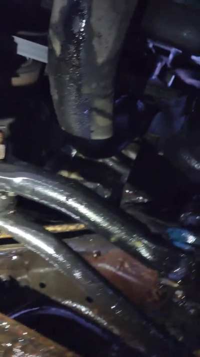 7.3 idi massive oil leak need help.